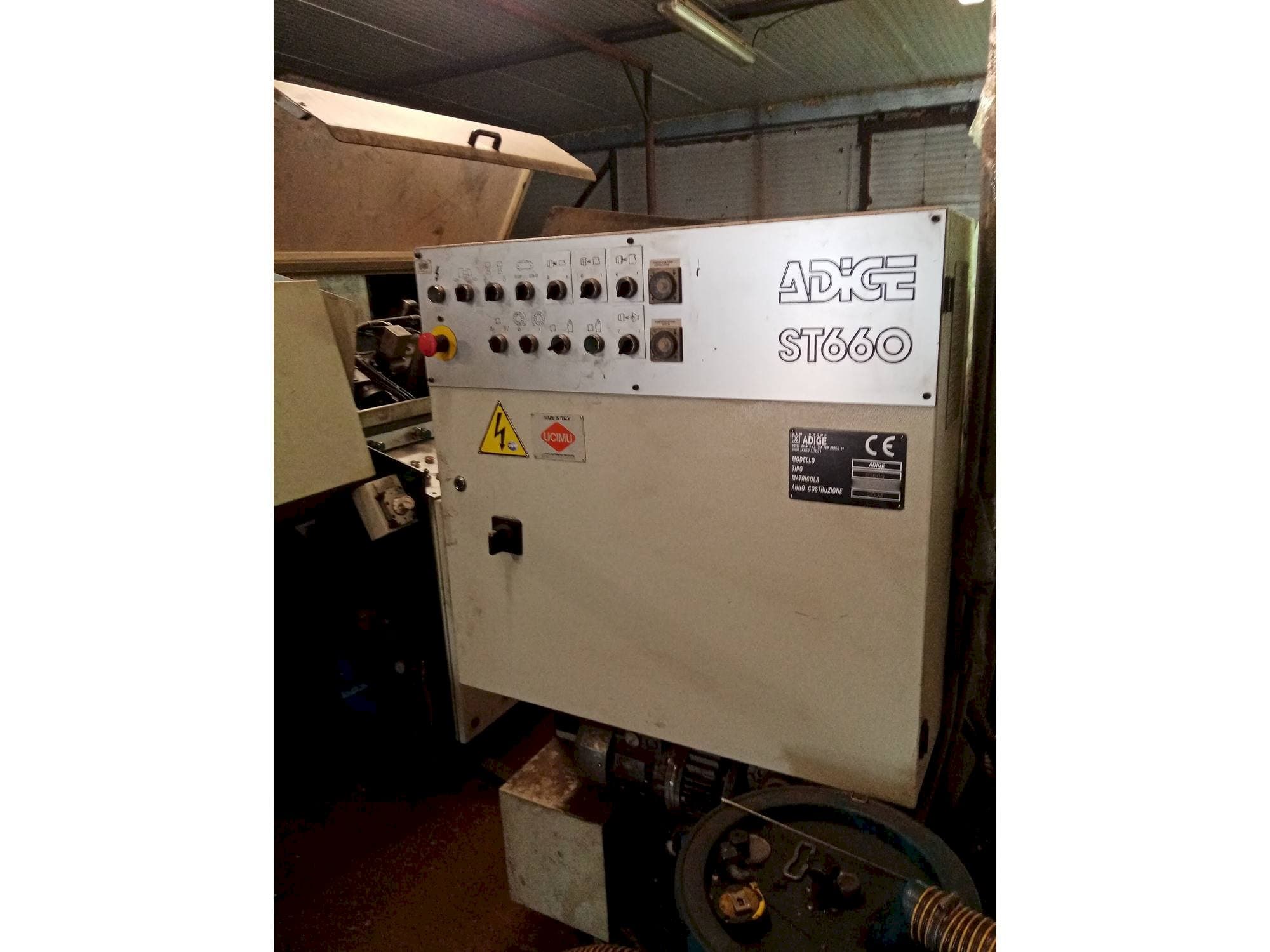 Vista frontale della macchina ADIGE TT640 ST660