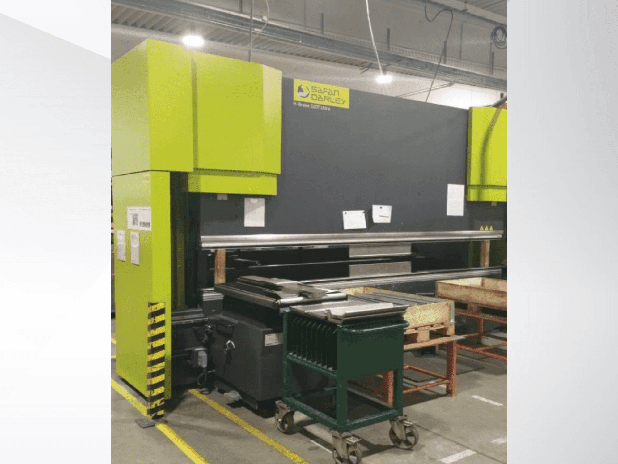 Vista frontale della macchina Safan SAFAN DARLEY H-BRAKE 2 320.42/37