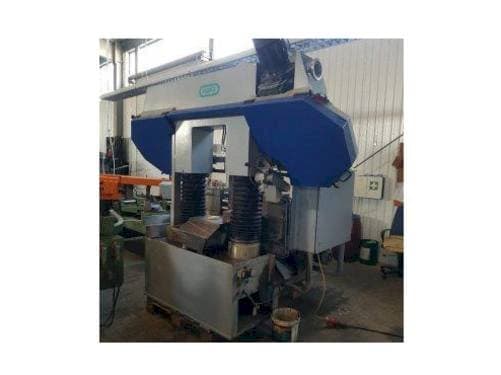 Vista frontale della macchina FORTE SBA 421