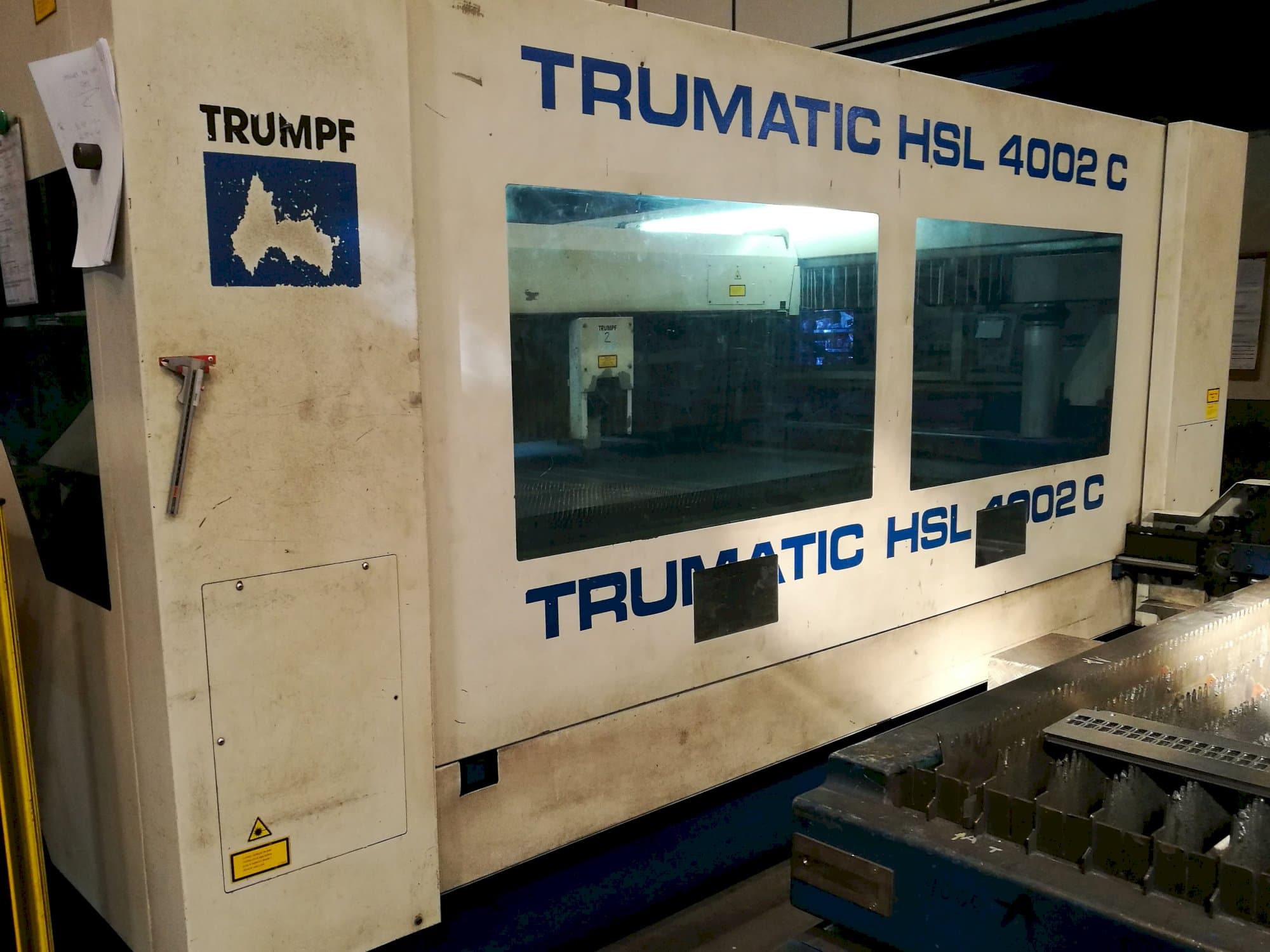 Vista lato sinistro della macchina Trumpf Trumatic HSL 4002 C