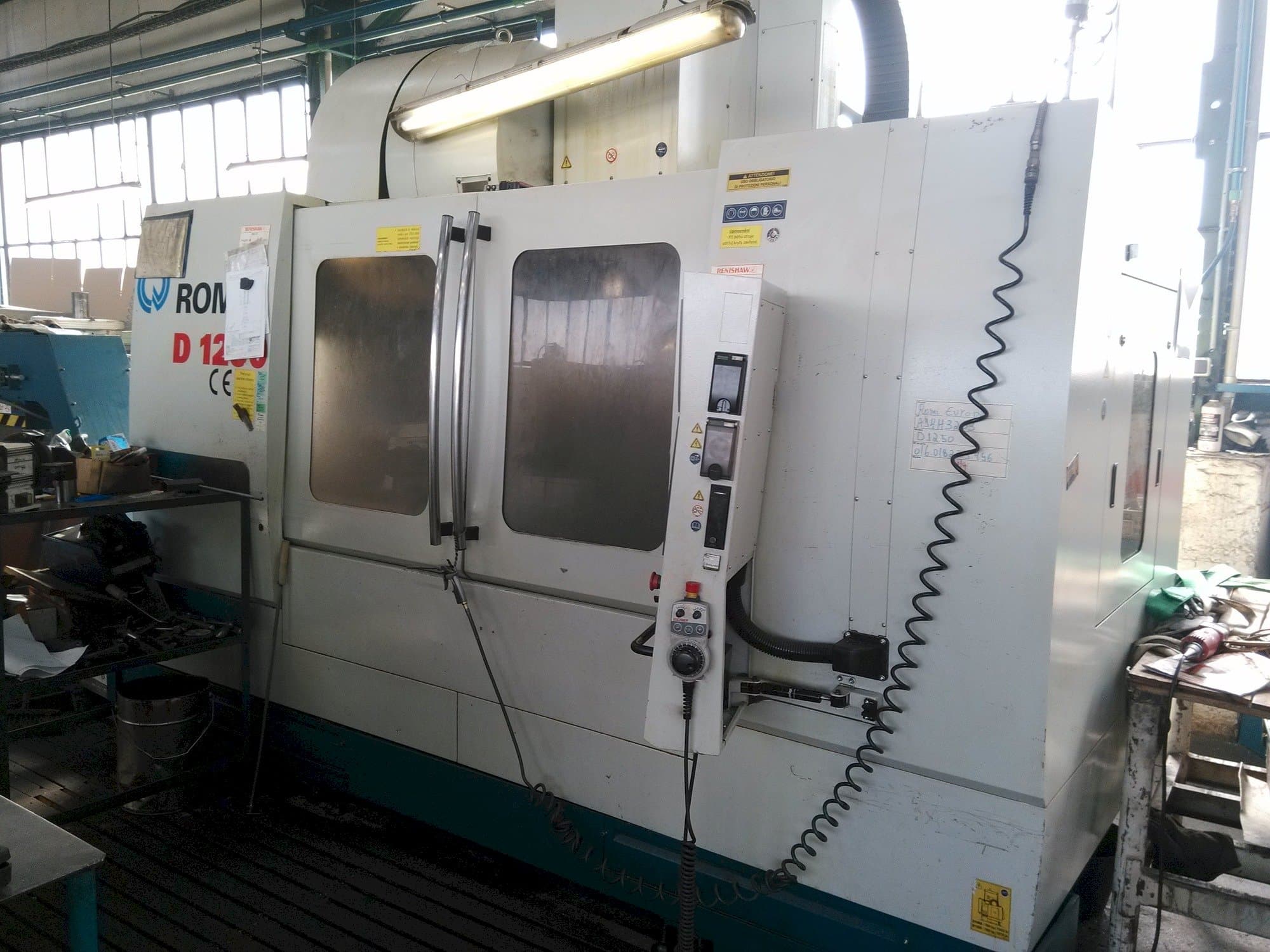 Vista frontale della macchina Romi D 1250