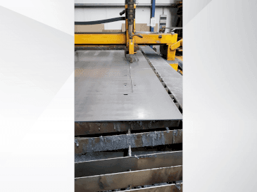 Vista frontale della macchina MicroStep SPL-P 4501.25