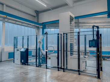 Vista frontale della macchina FANUC ARC Mate 120iD/35, M-20iD/35