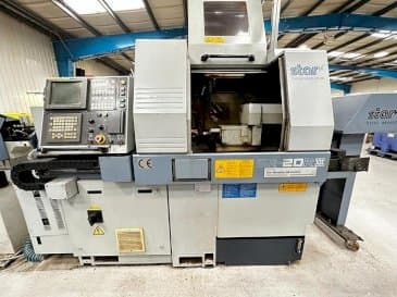 Vista frontale della macchina Star SR-20 R II