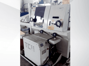 Vista frontale della macchina CEFLA Hotmelt SP1-EVO