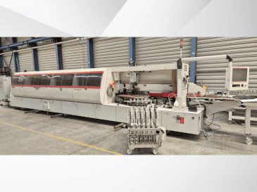 Vista frontale della macchina IMA Novimat Concept / I / G80 / 440 / R3