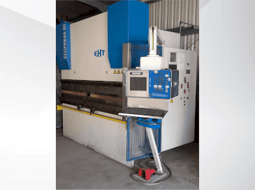 Vista frontale della macchina EHT Ecopress 80