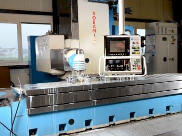 Vista frontale della macchina Soraluce Soramill SL 4000