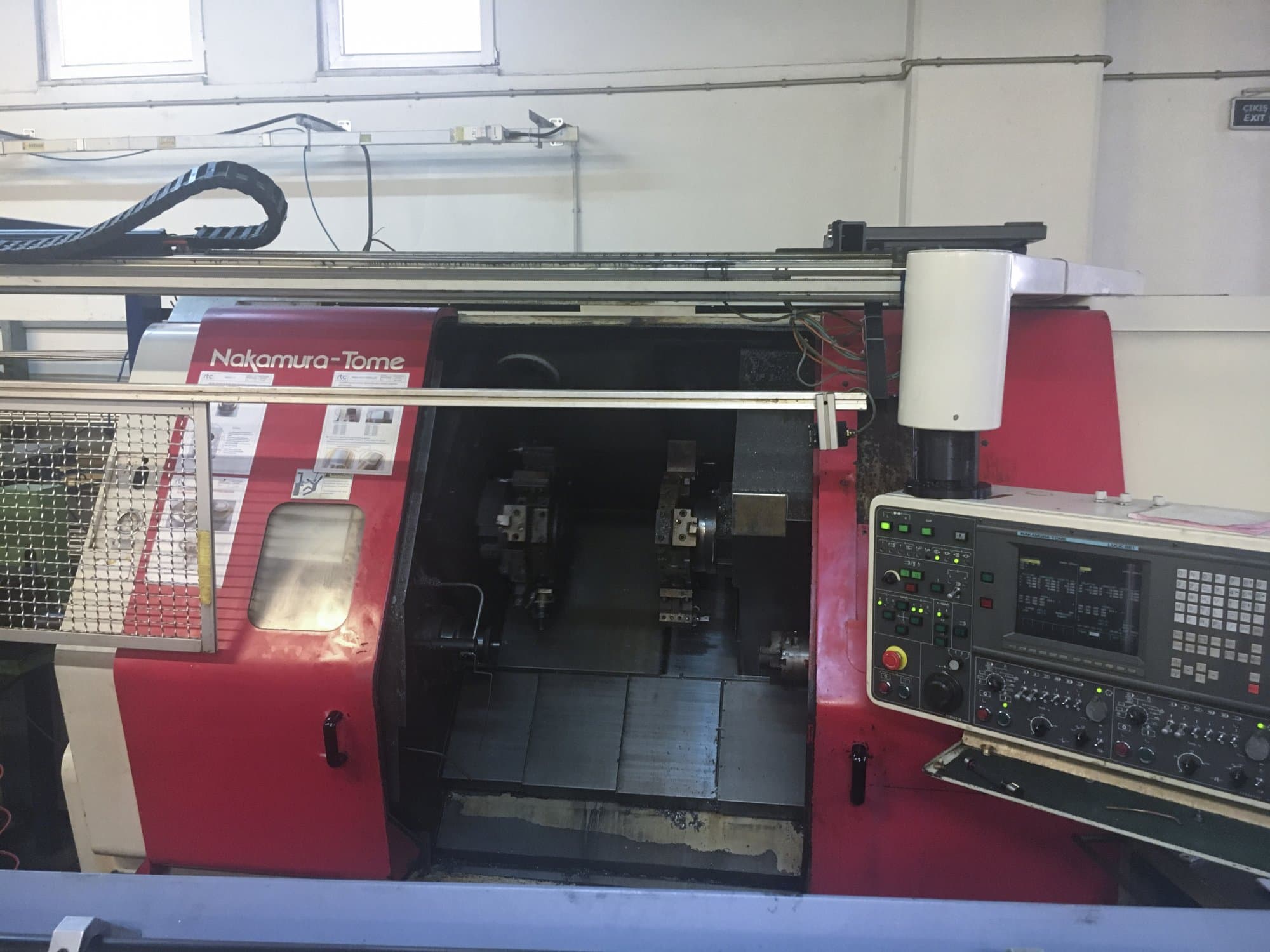 Vista frontale 1 della macchina NAKAMURA-TOME TW-20 MMY