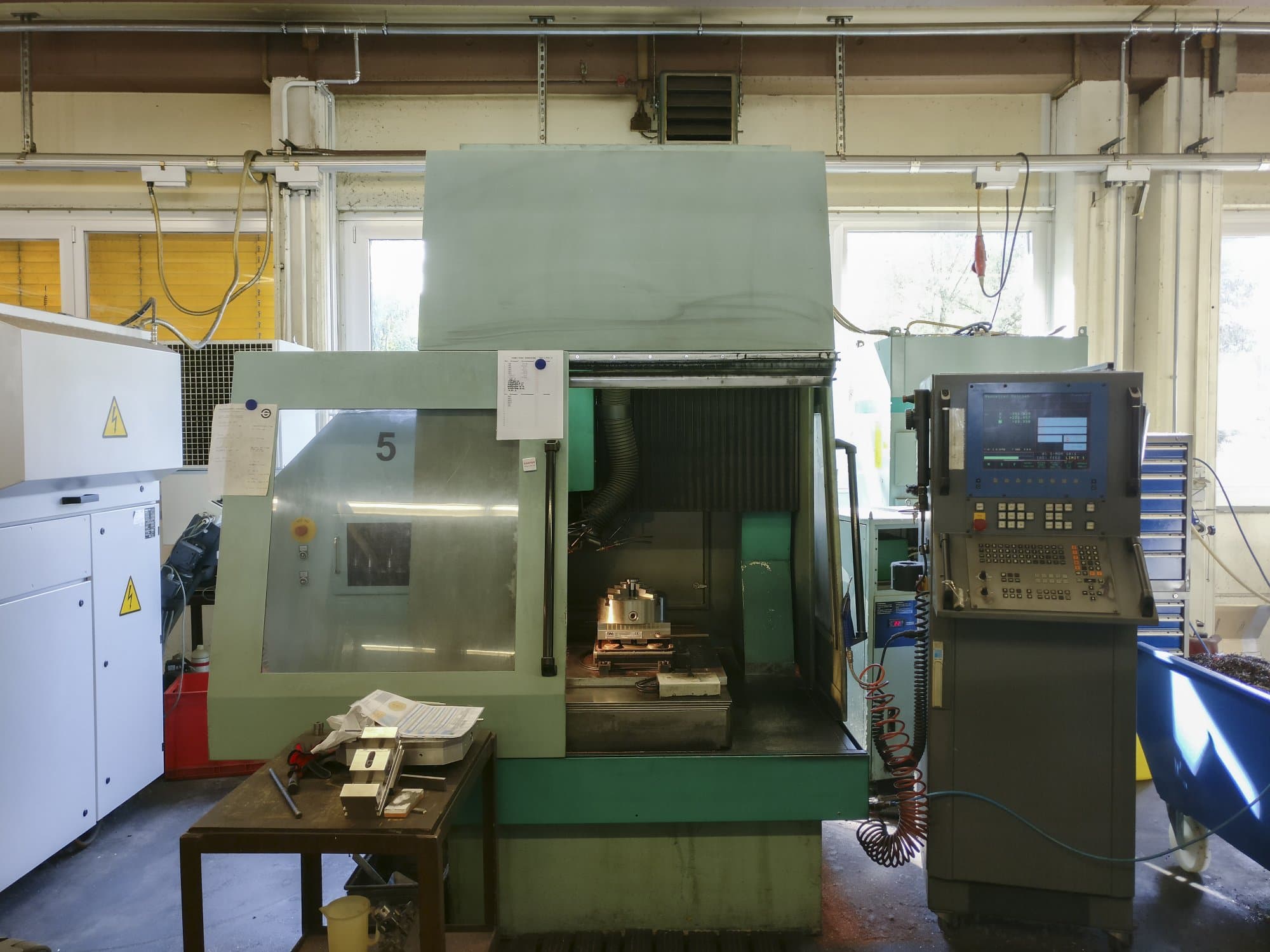 Vista frontale della macchina DIGMA 700 GC