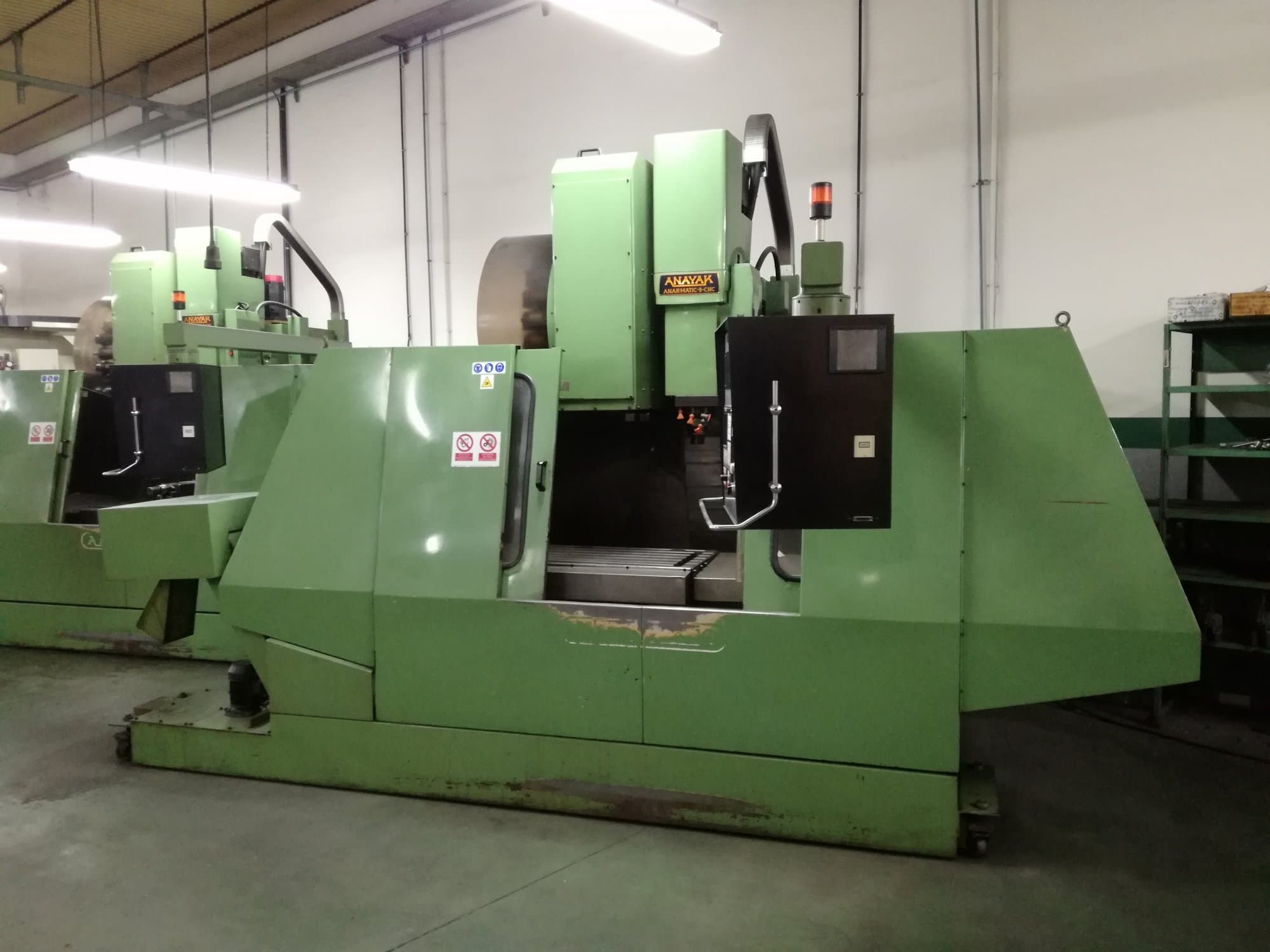 Vista frontale della macchina ANAYAK ANAKMATIC 9