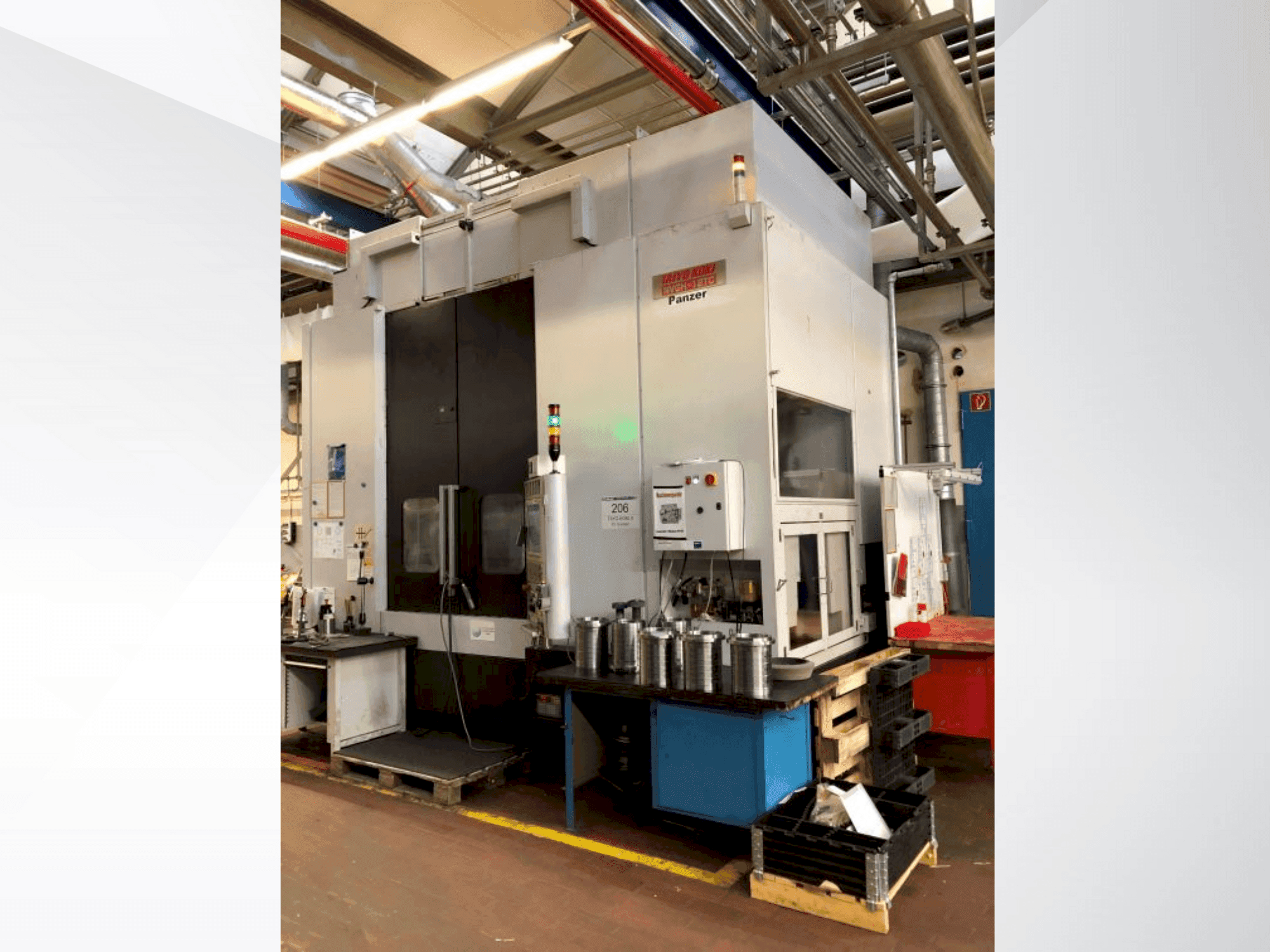 Vista frontale della macchina TAIYO KOKI KOKI NVGH 12TC