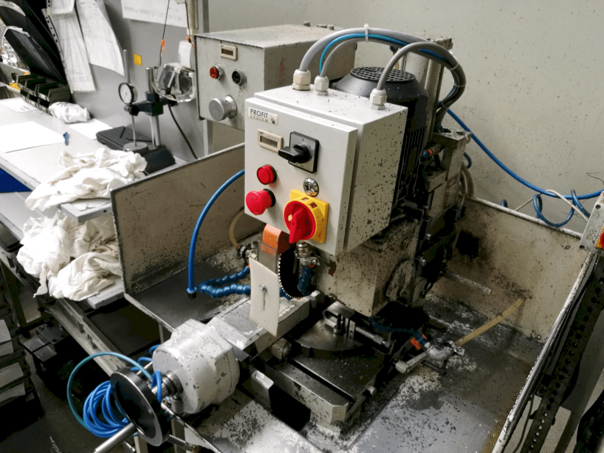 Vista frontale della macchina EISELE VMS1SPV