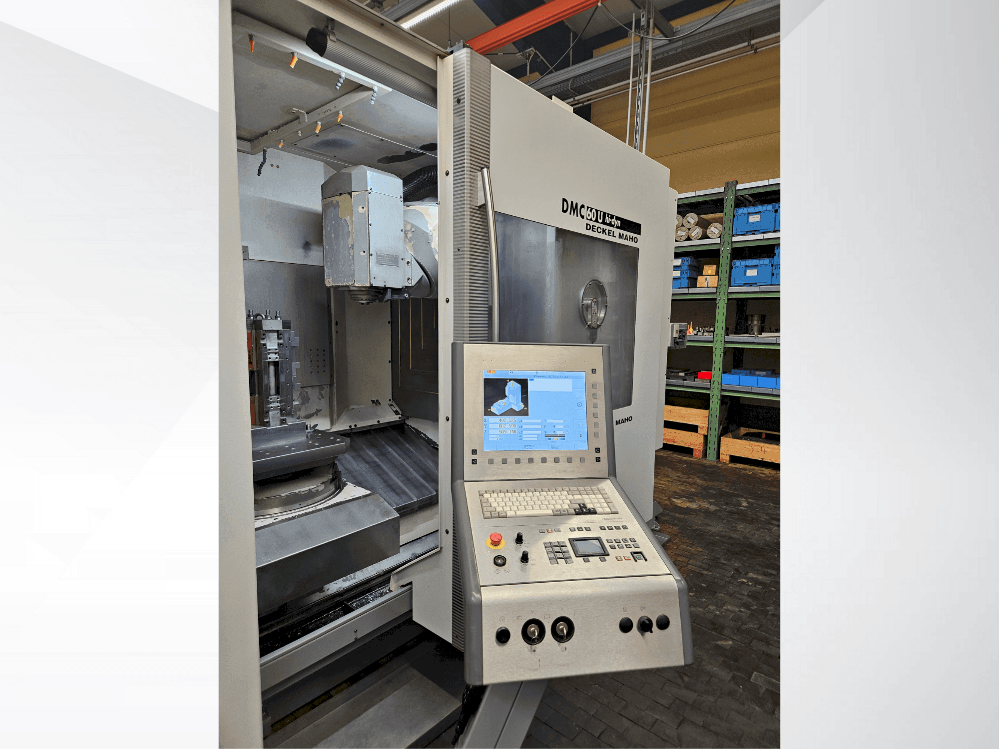 Vista frontale della macchina DMG DECKEL MAHO DMC 60U RS5