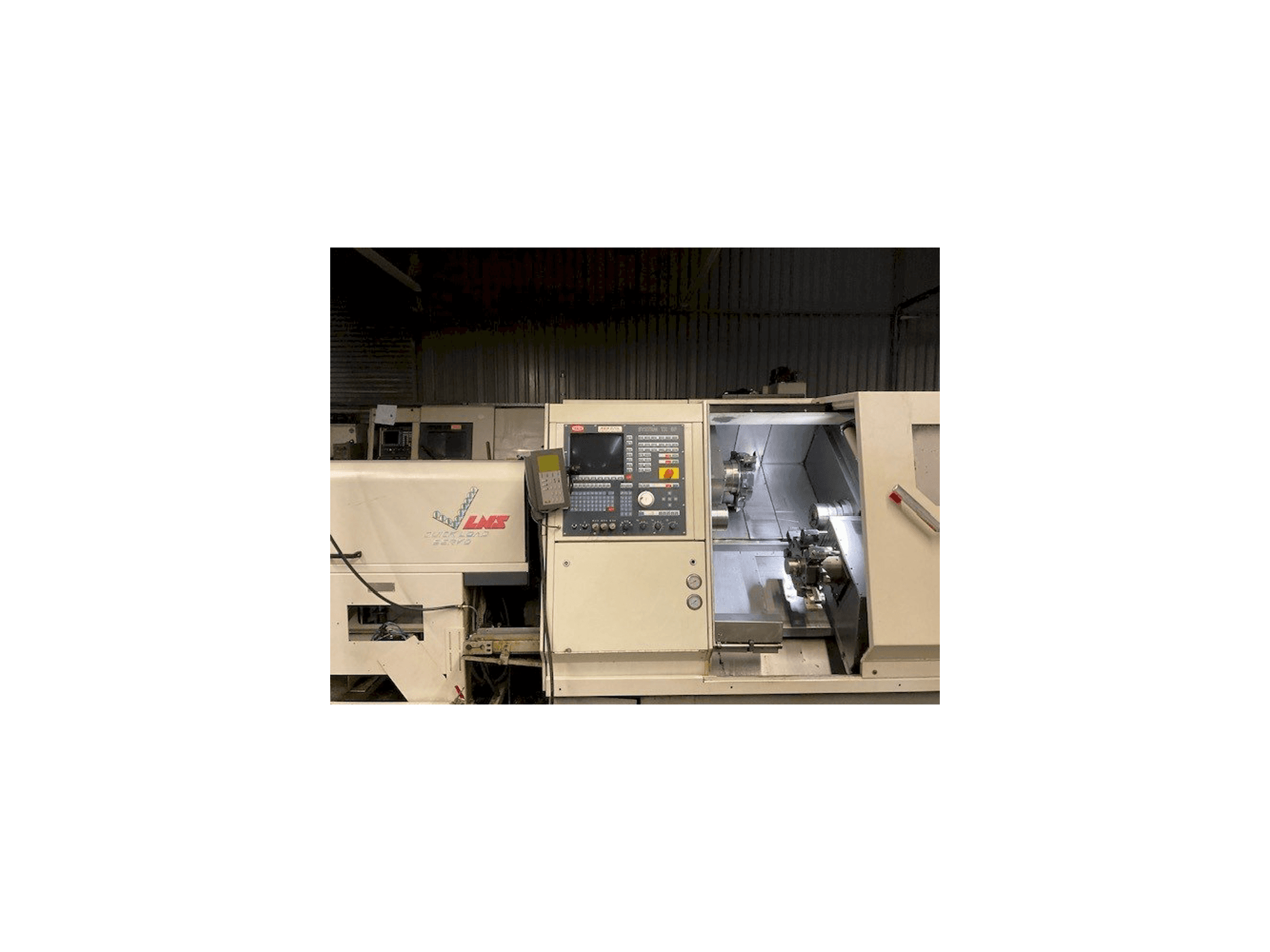 Vista frontale della macchina TRAUB TNC 42/65 DGY