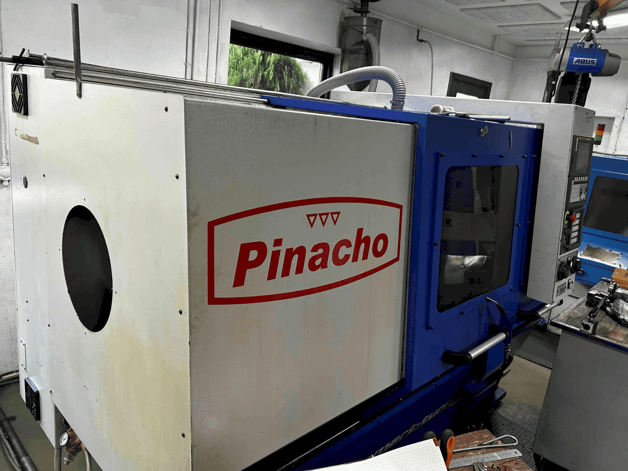 Vista frontale della macchina Pinacho SMART 360