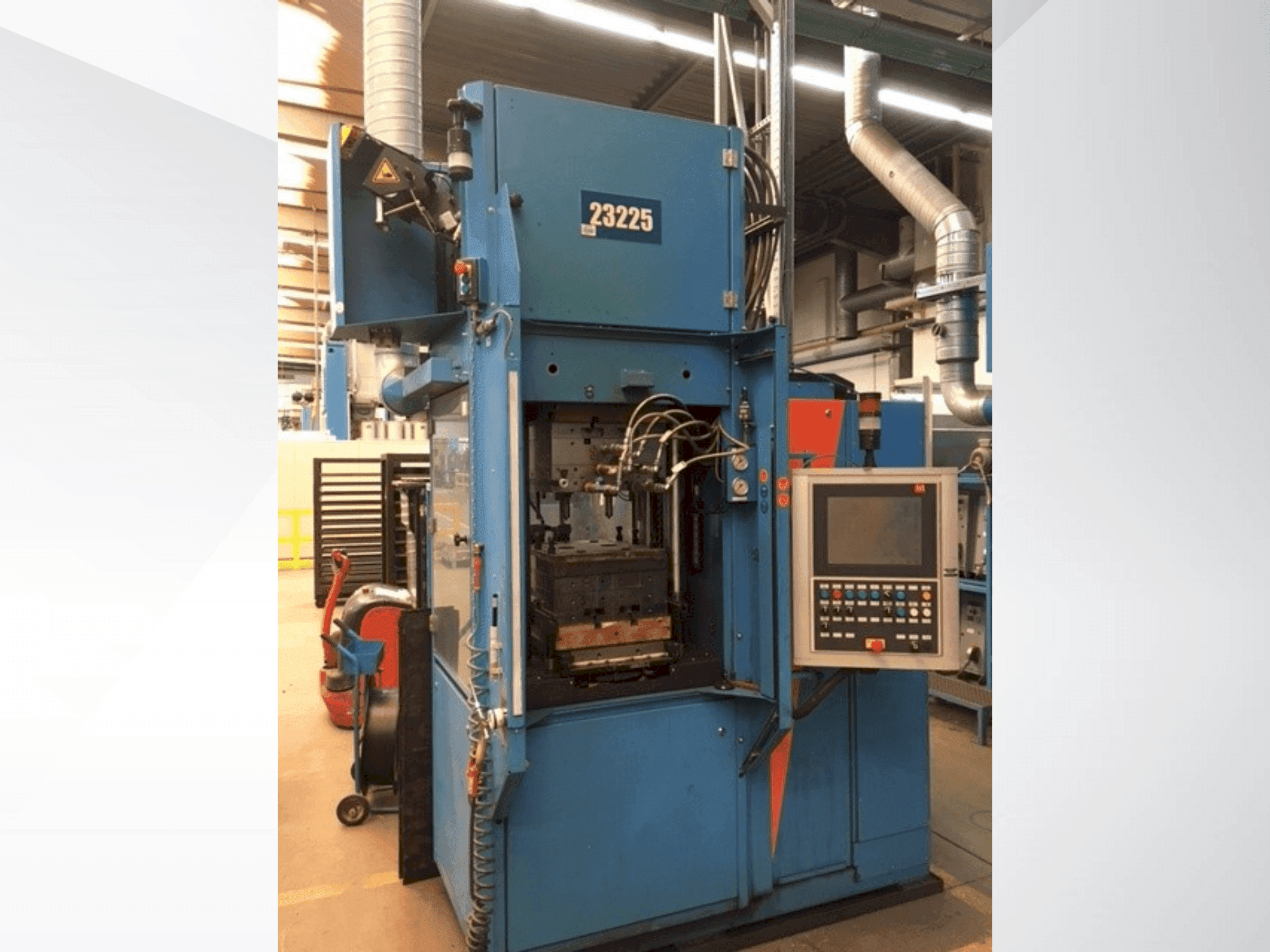 Vista frontale della macchina MAPLAN MFT 750/160 edition S