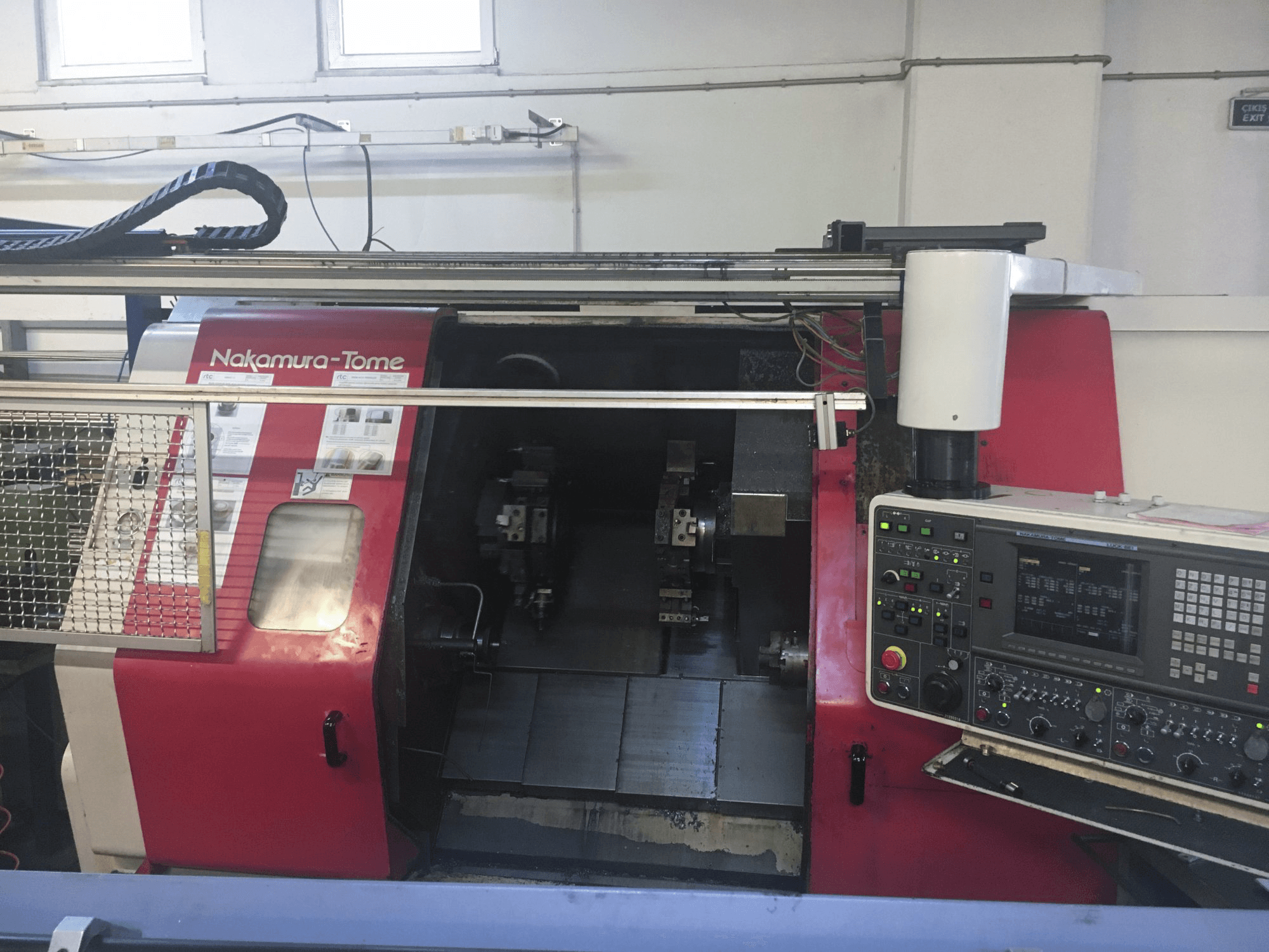 Vista frontale 1 della macchina NAKAMURA-TOME TW-20 MMY