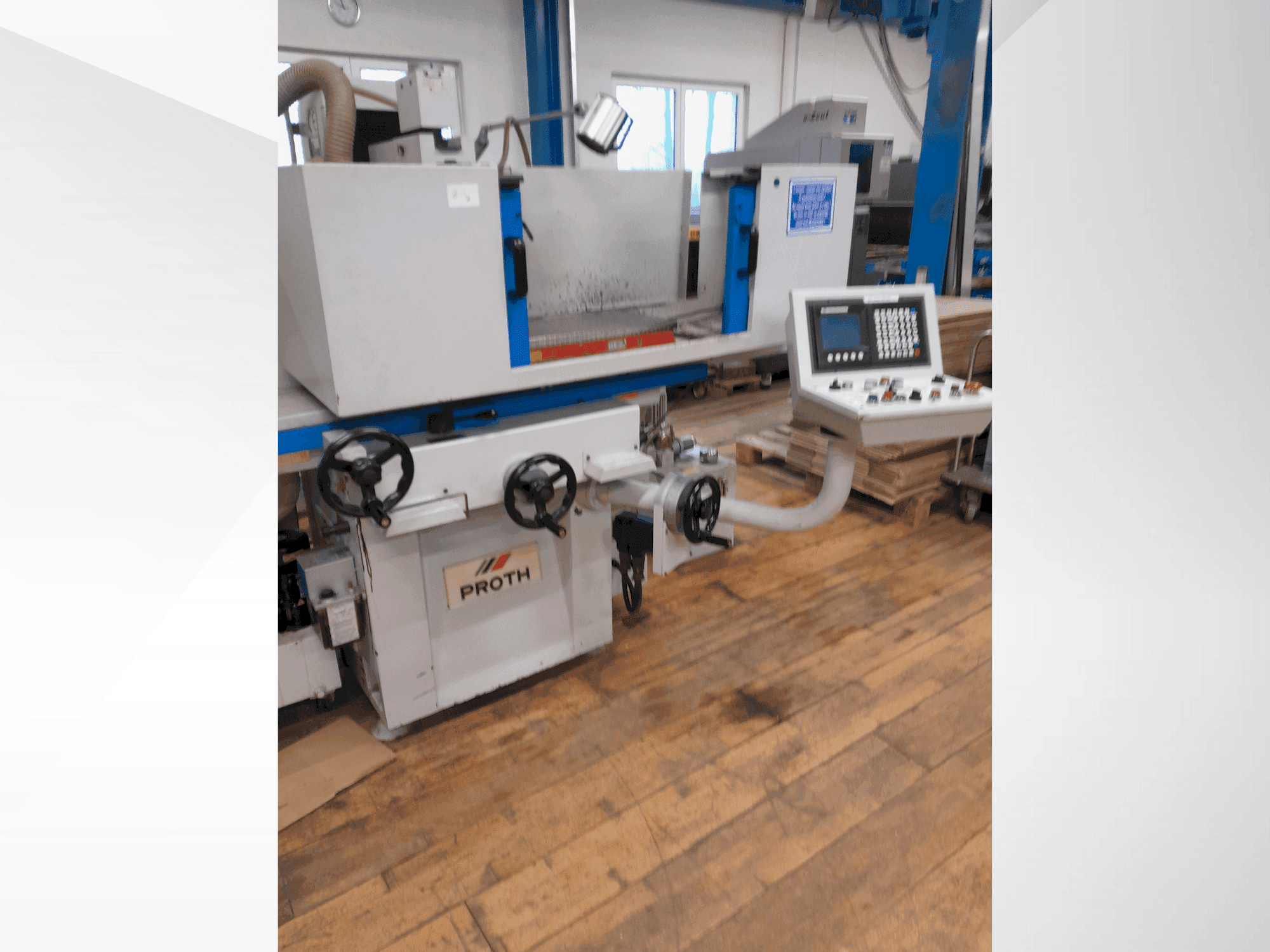 Vista frontale della macchina Proth PSGS-3060AH
