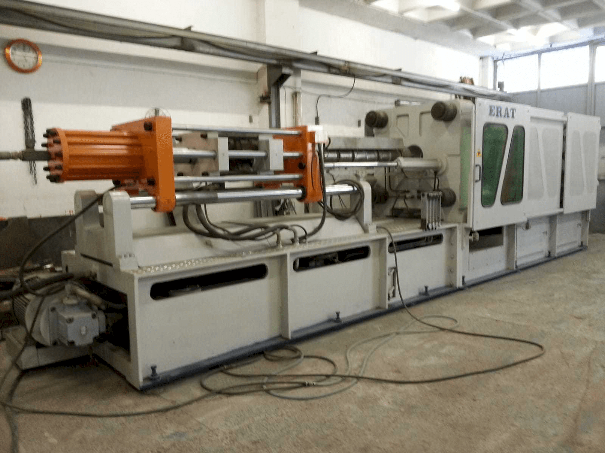 Vista frontale della macchina ERAT 3000/775