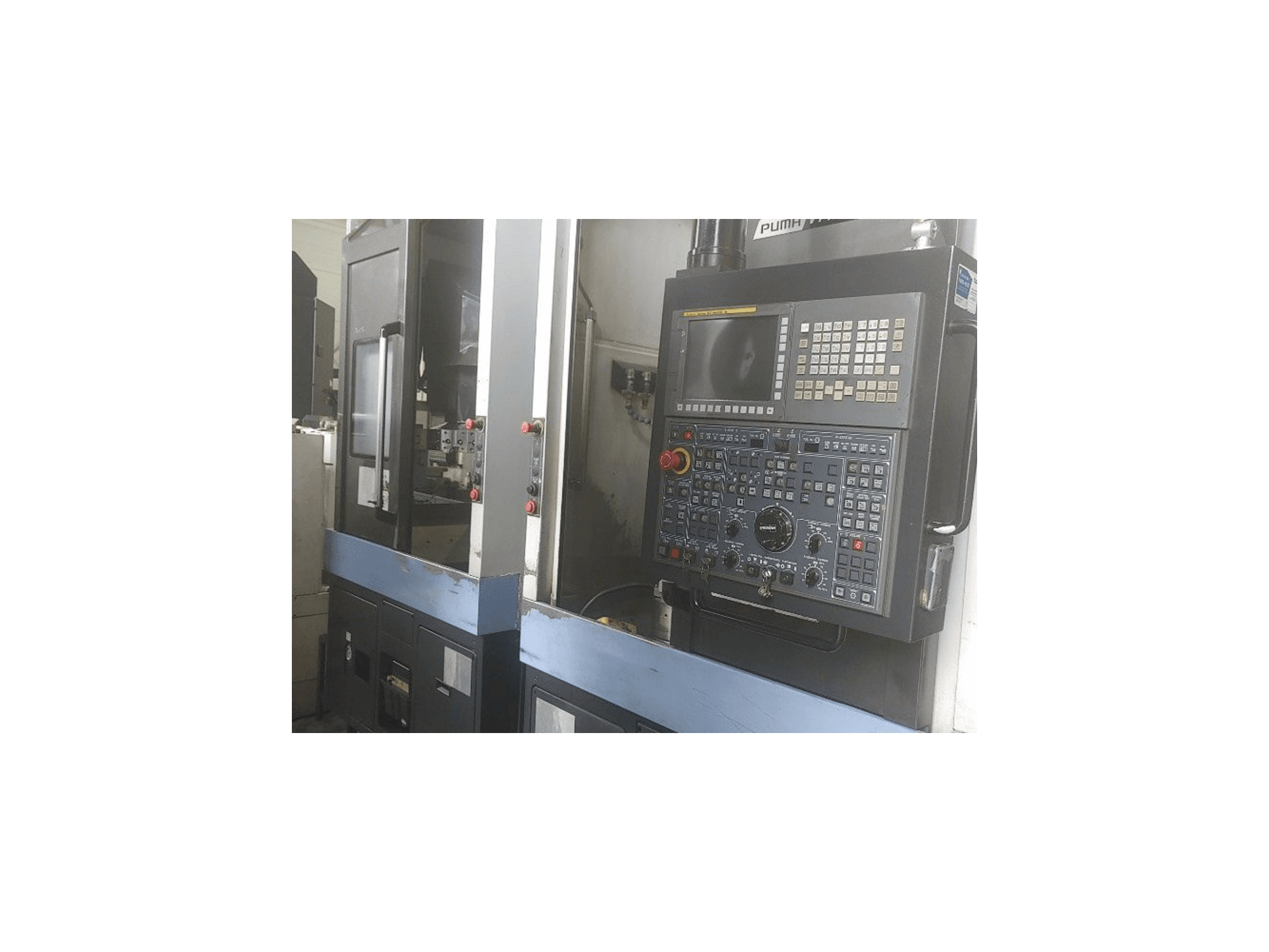 Vista frontale della macchina Doosan VT450 2SP