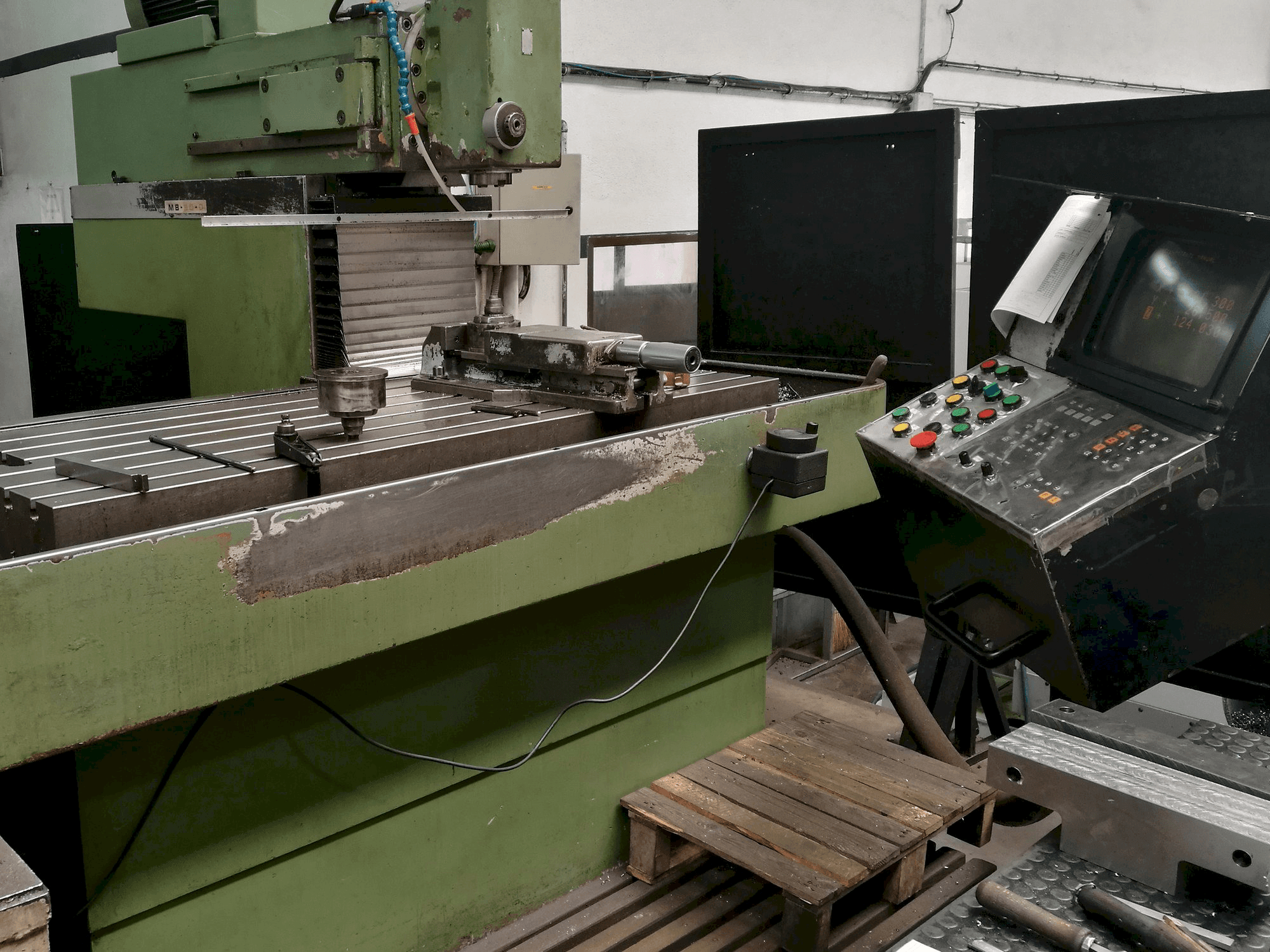 Vista frontale della macchina Metba MB50-D