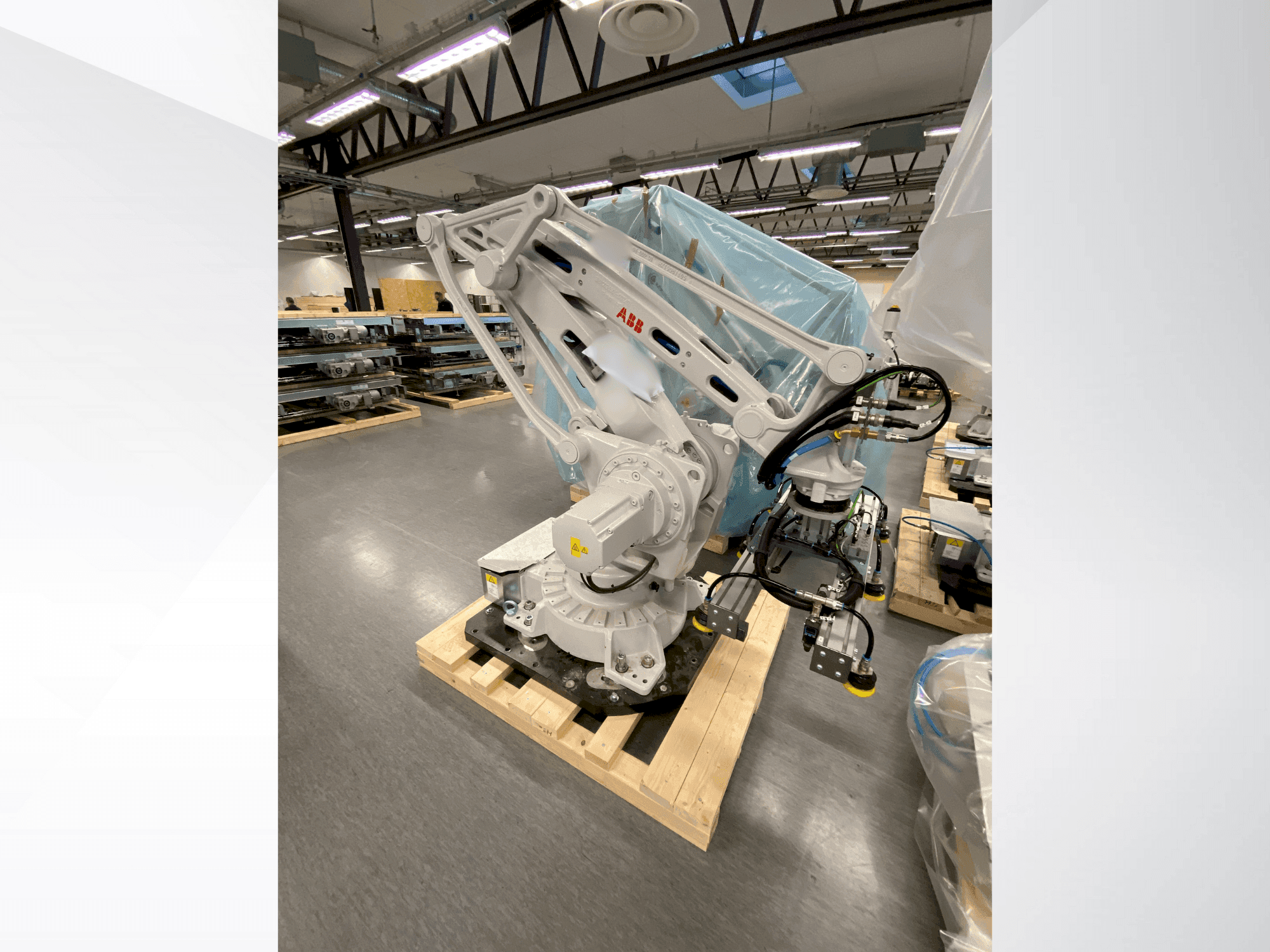 Vista frontale della macchina ABB IRB 460-110/2.4