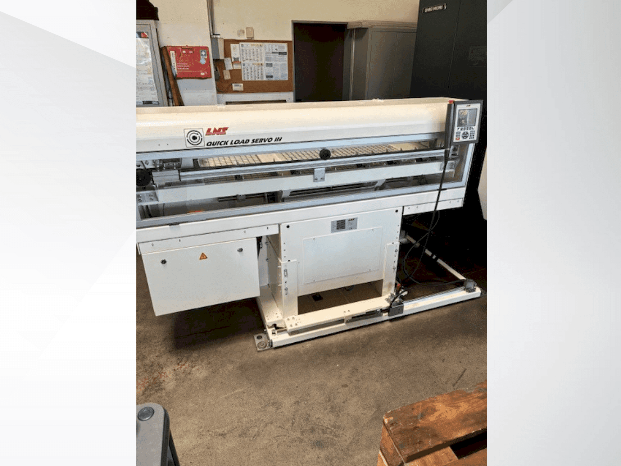 Vista frontale della macchina LNS Quick Load Servo 3