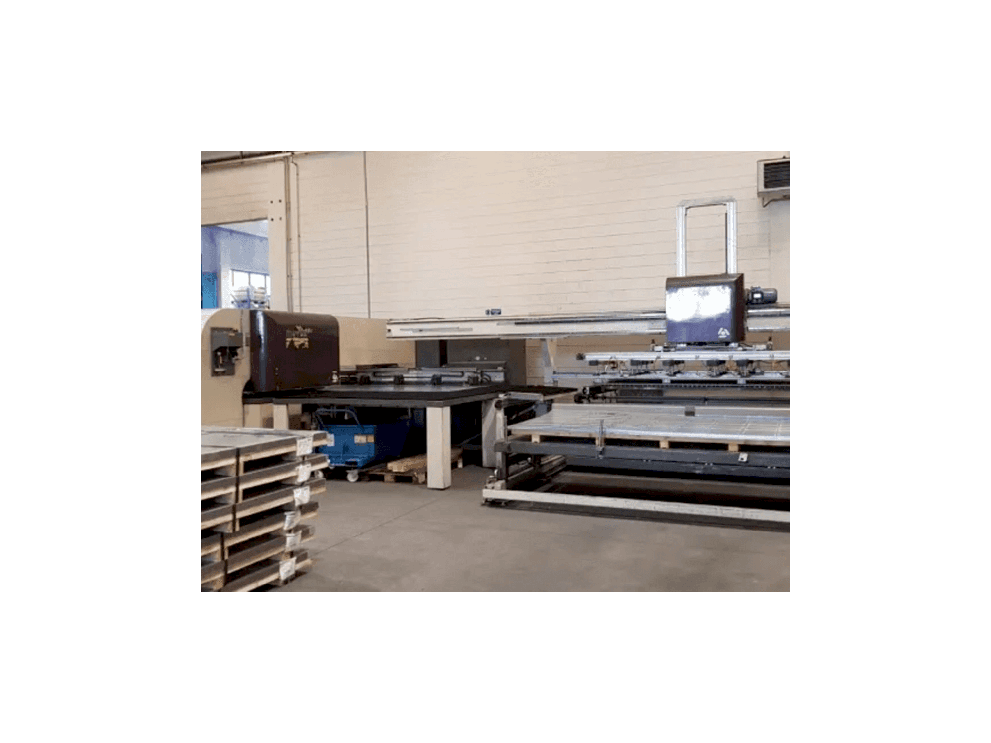 Vista frontale della macchina DANOBAT P1631