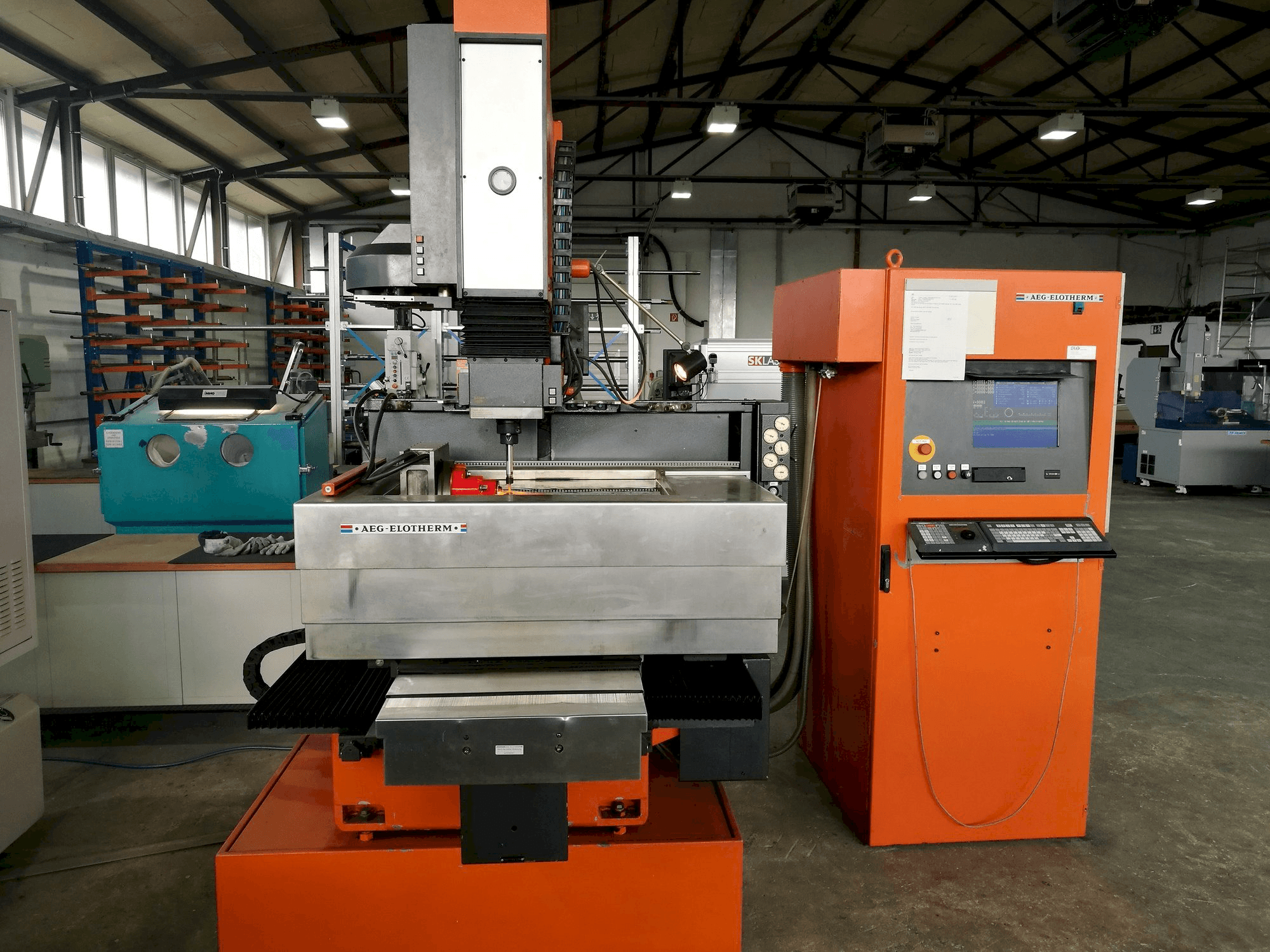 Vista frontale della macchina AEG-Elotherm Elbomat 222 BA